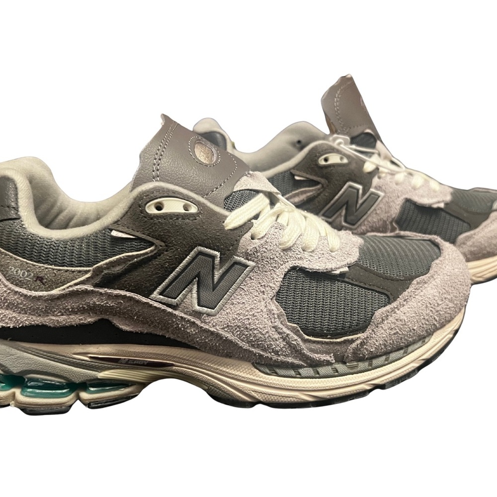 NIB New Balance 2002R Protection Pack for